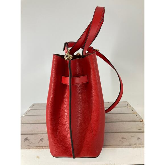 MICHAEL KORS LARGE RED PEBBLED LEATHER CROSSBODY BAG - Picture 3 of 15